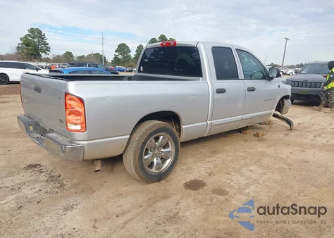 2004 Dodge Ram 1500 Slt/Laramie z USA, uszkodzony, nr VIN 1D7HA18D54S702702
